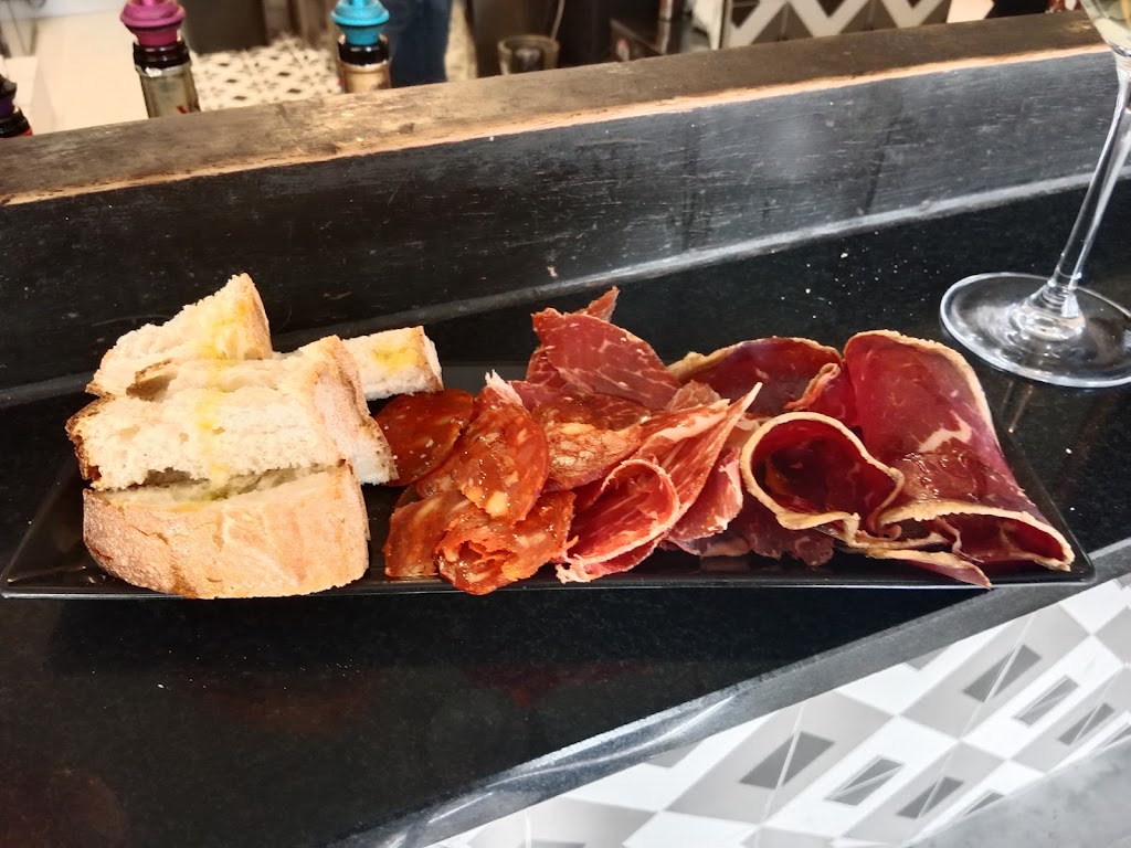 Vinoteca Bacoleku Ardotegia