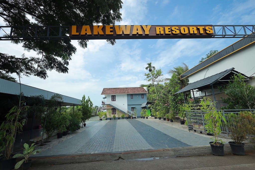 Lakeway Resorts