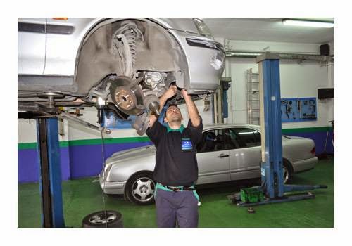 Taller Mecanico Sant Jordi — Del propietario