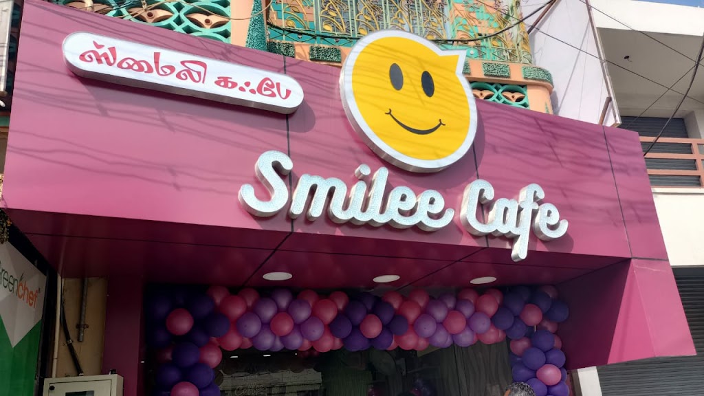 Smilee Cafe
