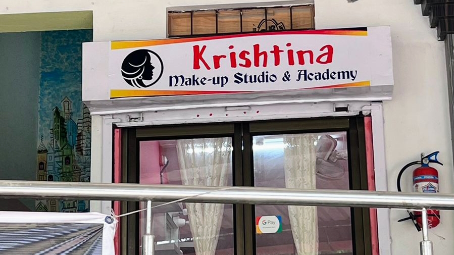 Krishtina Makeup Studio