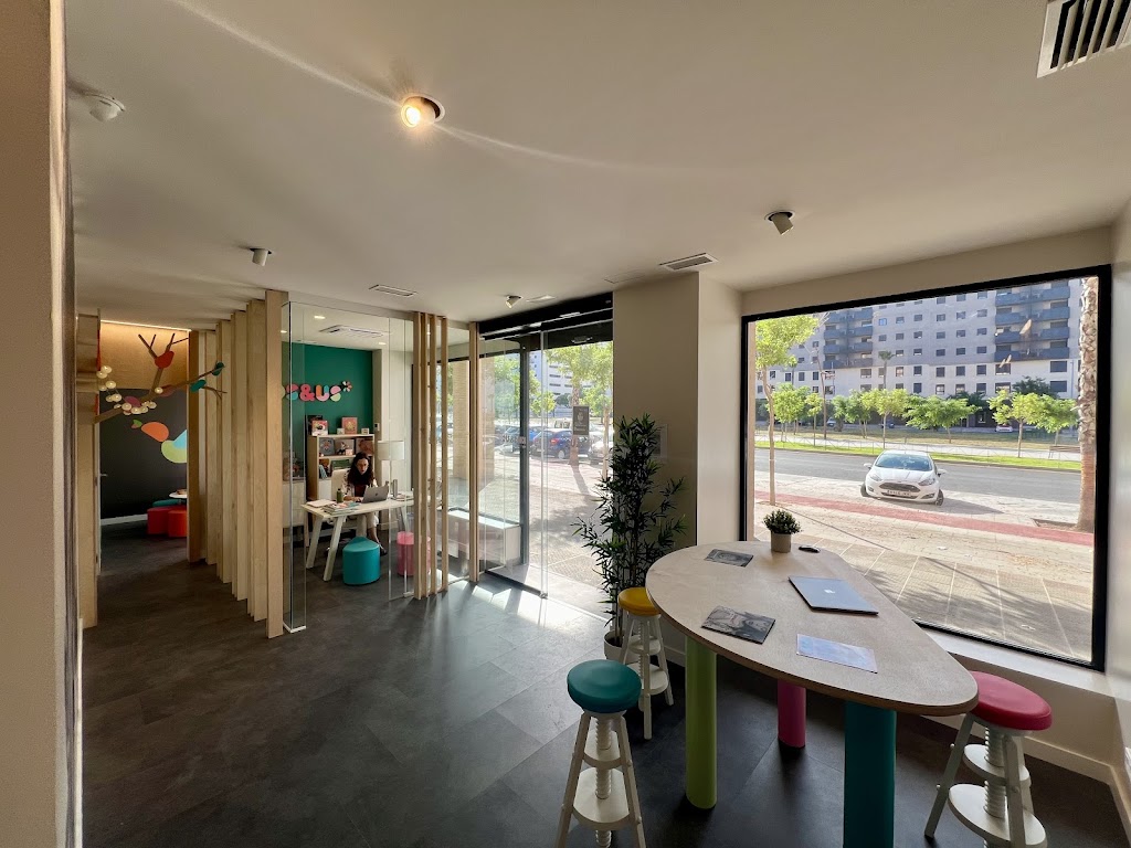 Kids&Us Entrenucleos - Dos Hermanas