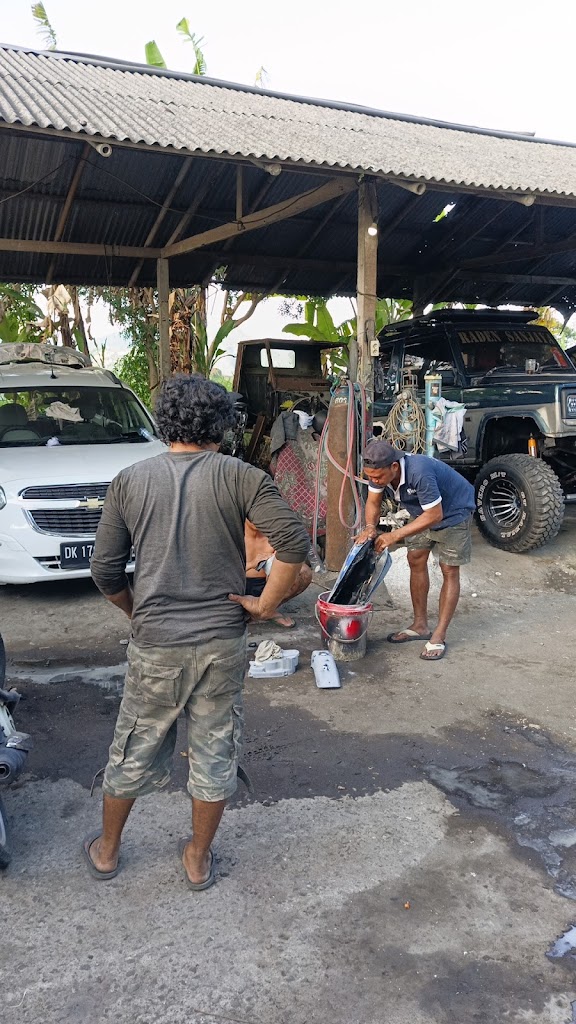 Bengkel mesin dan cat Wayan Cekir