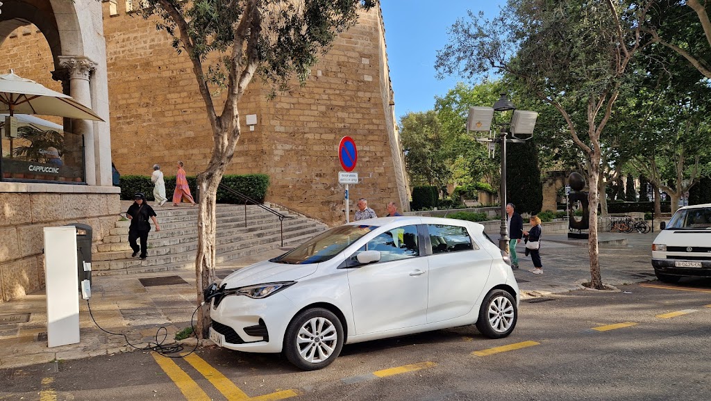 Estacion de carga de vehiculos electricos