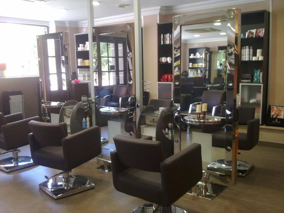 Monrivert's Peluqueros — Interior