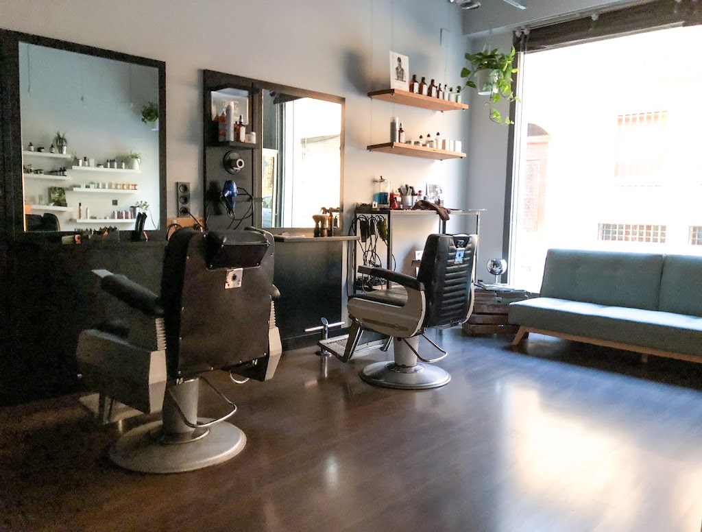 Peluqueria Salon Jose Salvador — Interior