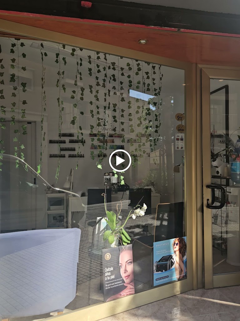 Estetica y Belleza FERNAND'S — Exterior