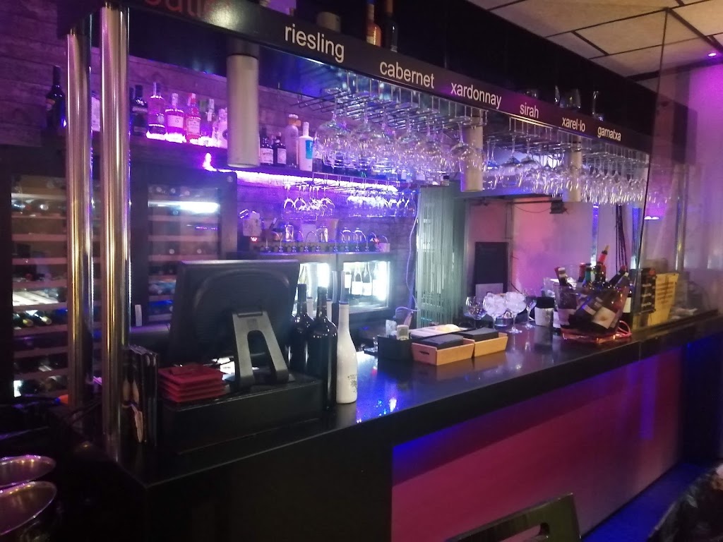 Taverna Raiz — Ambiente