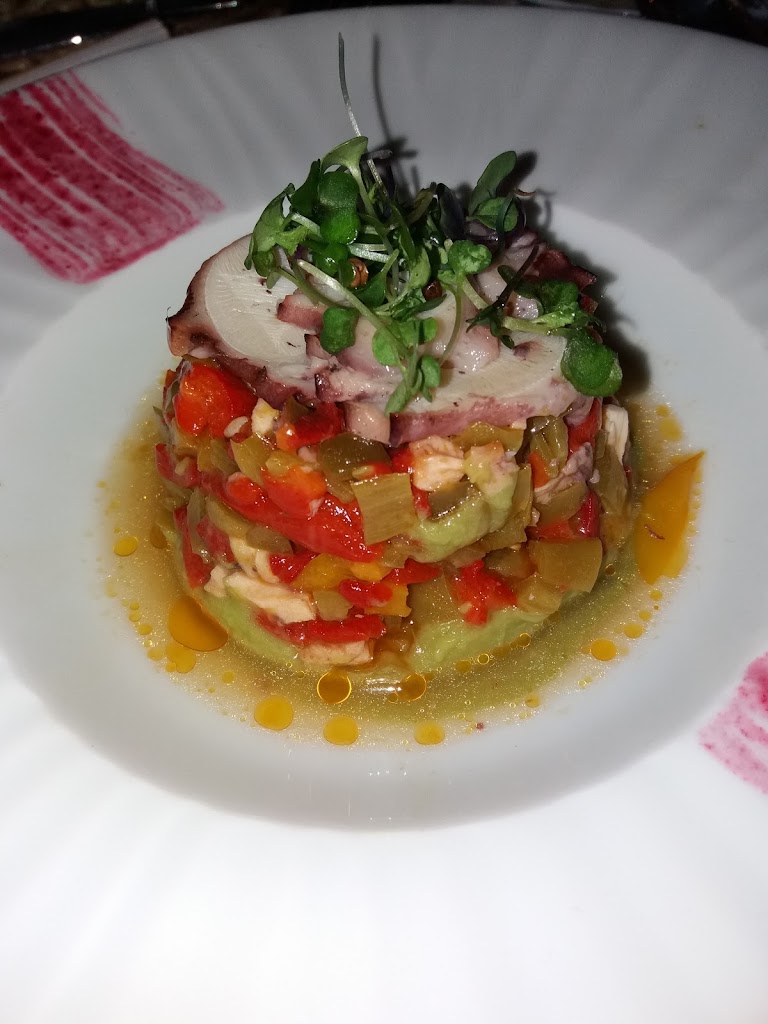 Restaurante Finca Miralcampo — Comida y bebida