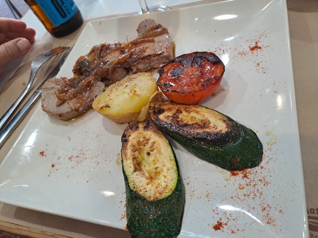 Restaurant Quebec — Comida y bebida