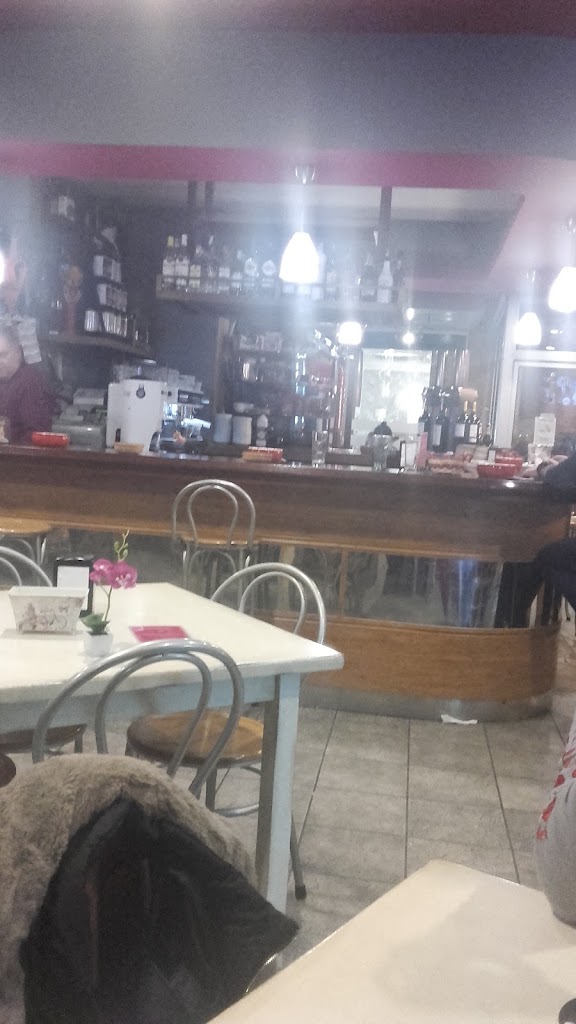 Cafe Bar Tio Manolo — Ambiente