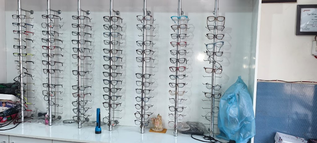 Yash Vision Care And Optical Center Rohta Road Meerut