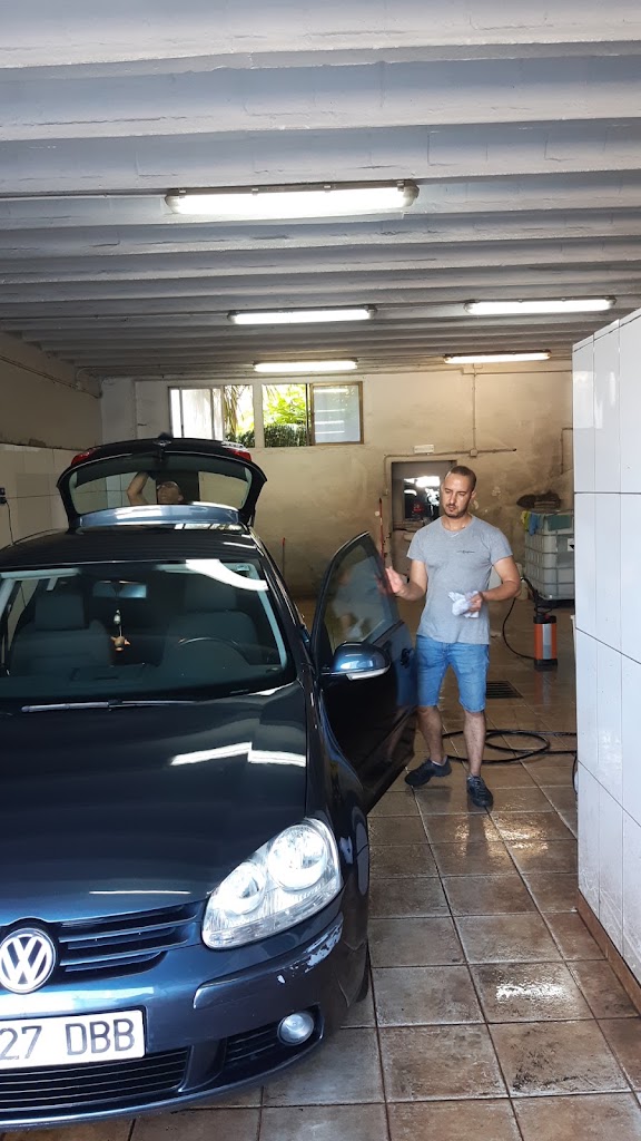 Lavado Rentat Coches — Servicio de lavado de coches