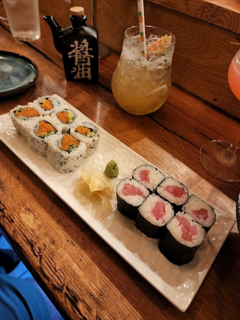 Akeno Sushi Bar and Thai Alexandria