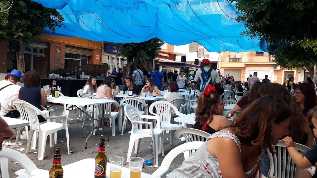 Bodega Del Tapeo — Ambiente
