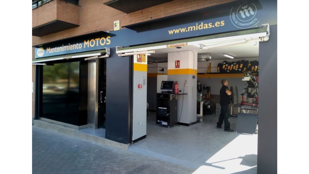 Midas MADRID/Calle Mendez Alvaro. EXCLUSIVO MOTOS