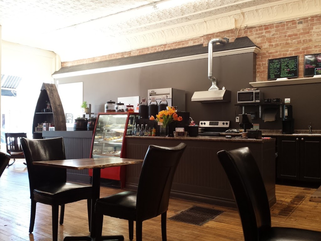 Em's Cafe