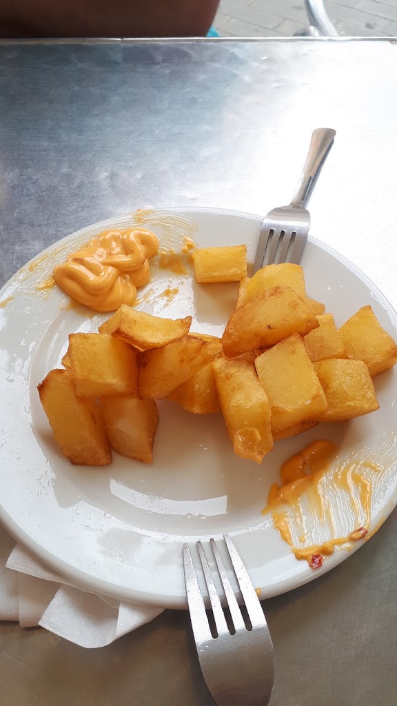 Raco d'en Min — Comida y bebida