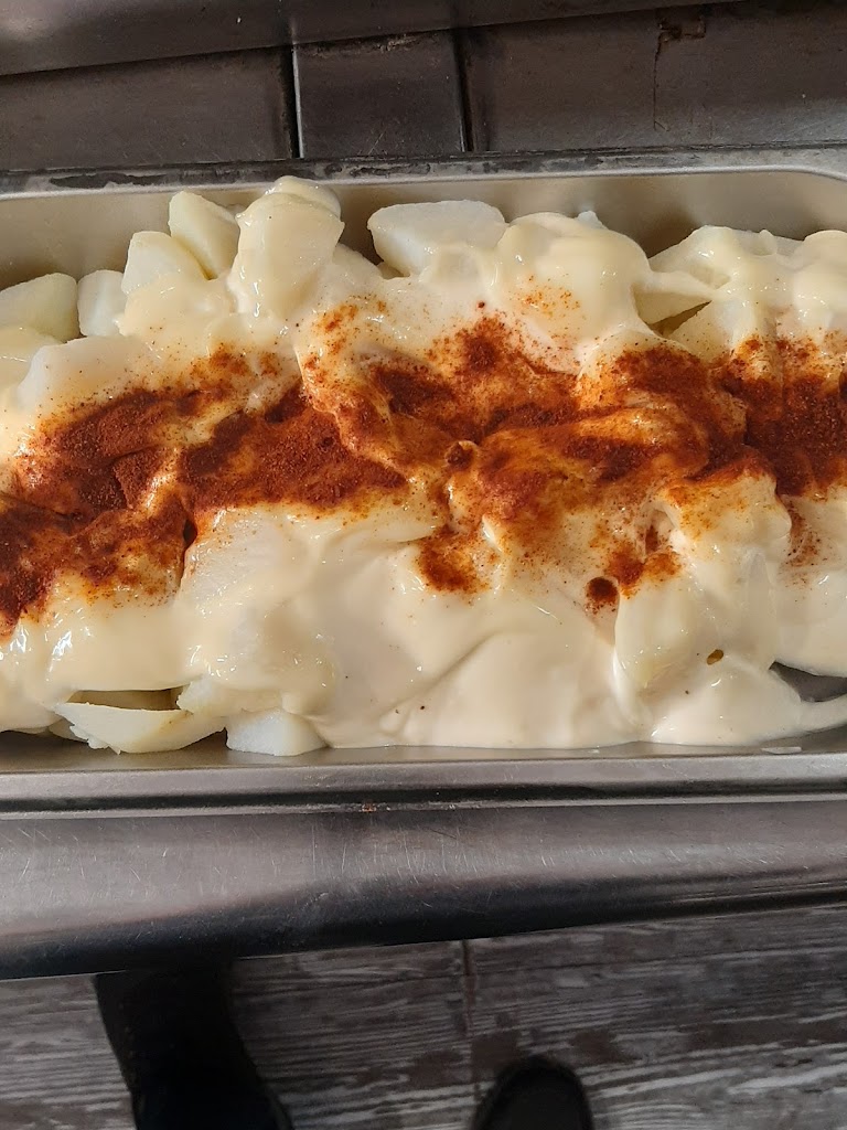 Motril Bar — Comida y bebida