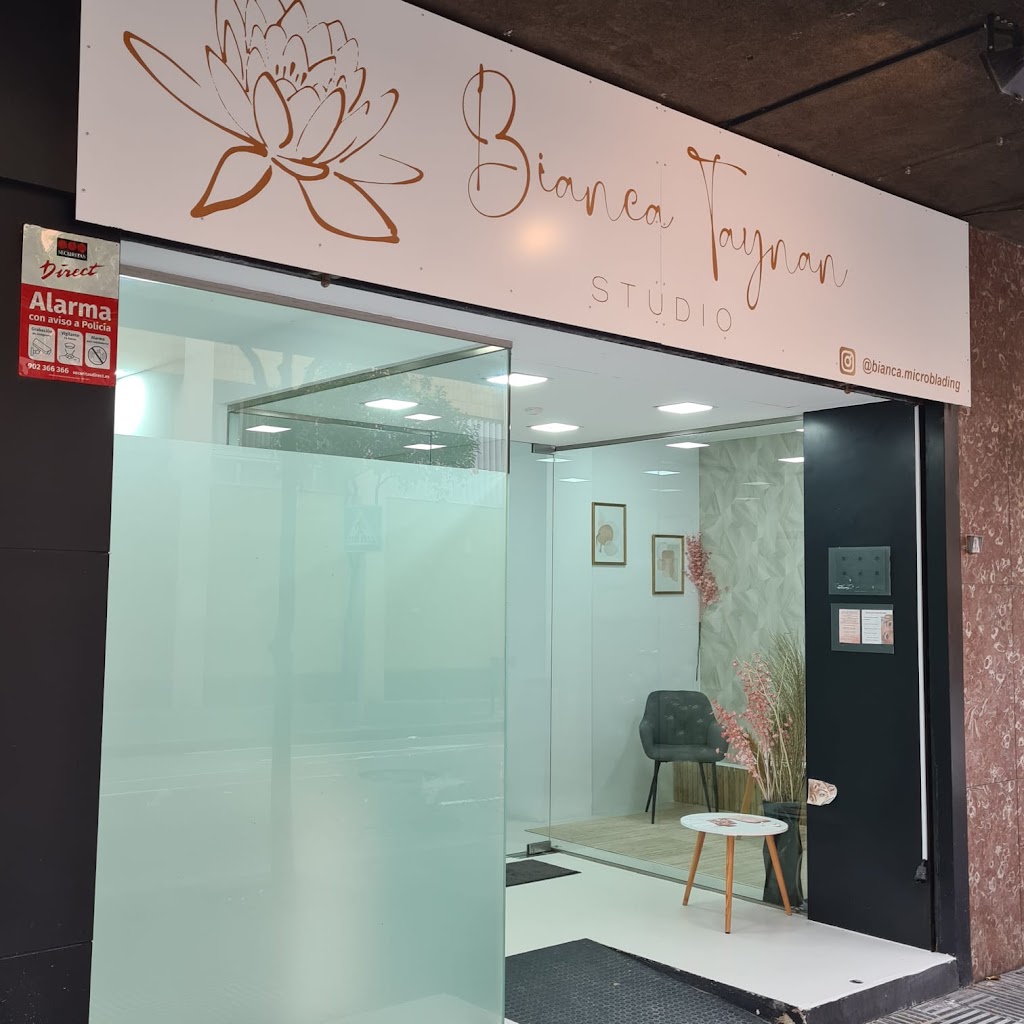 Studio Bianca Taynan — Exterior