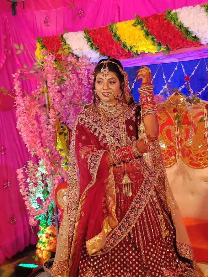 Leena Beauty Parlour