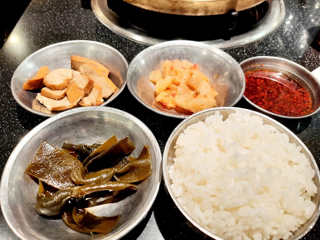 可瑞安韓式料理銅盤烤肉店(中友店) 的照片