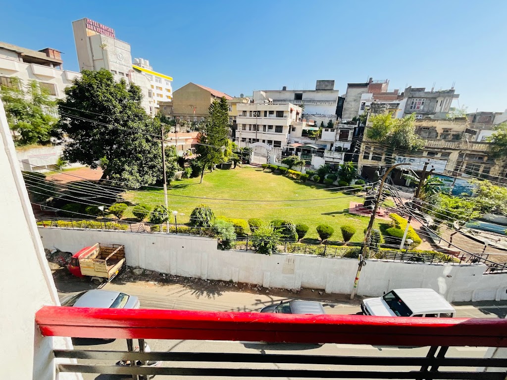 Hotel Jammu International
