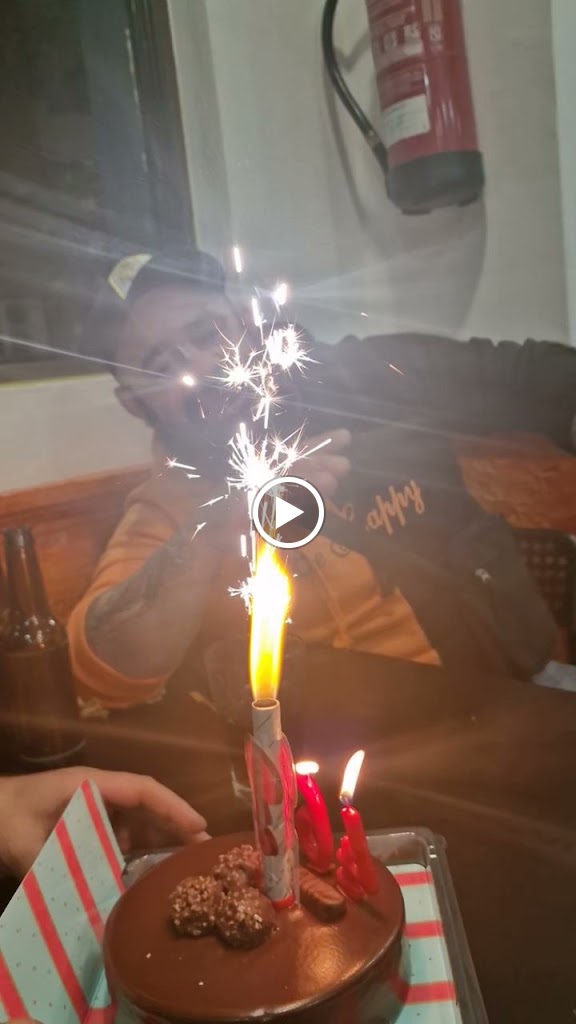 Caramel Bar Restaurante — Videos