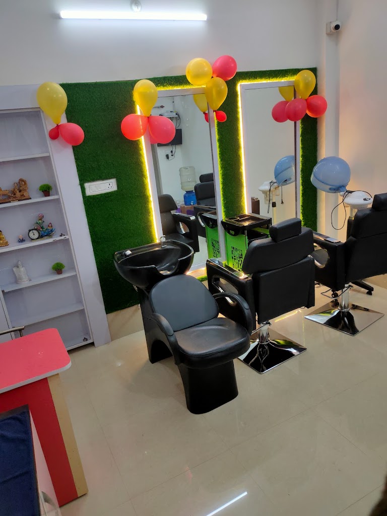 Great Touches Best Make Up Studio Salon In Malda