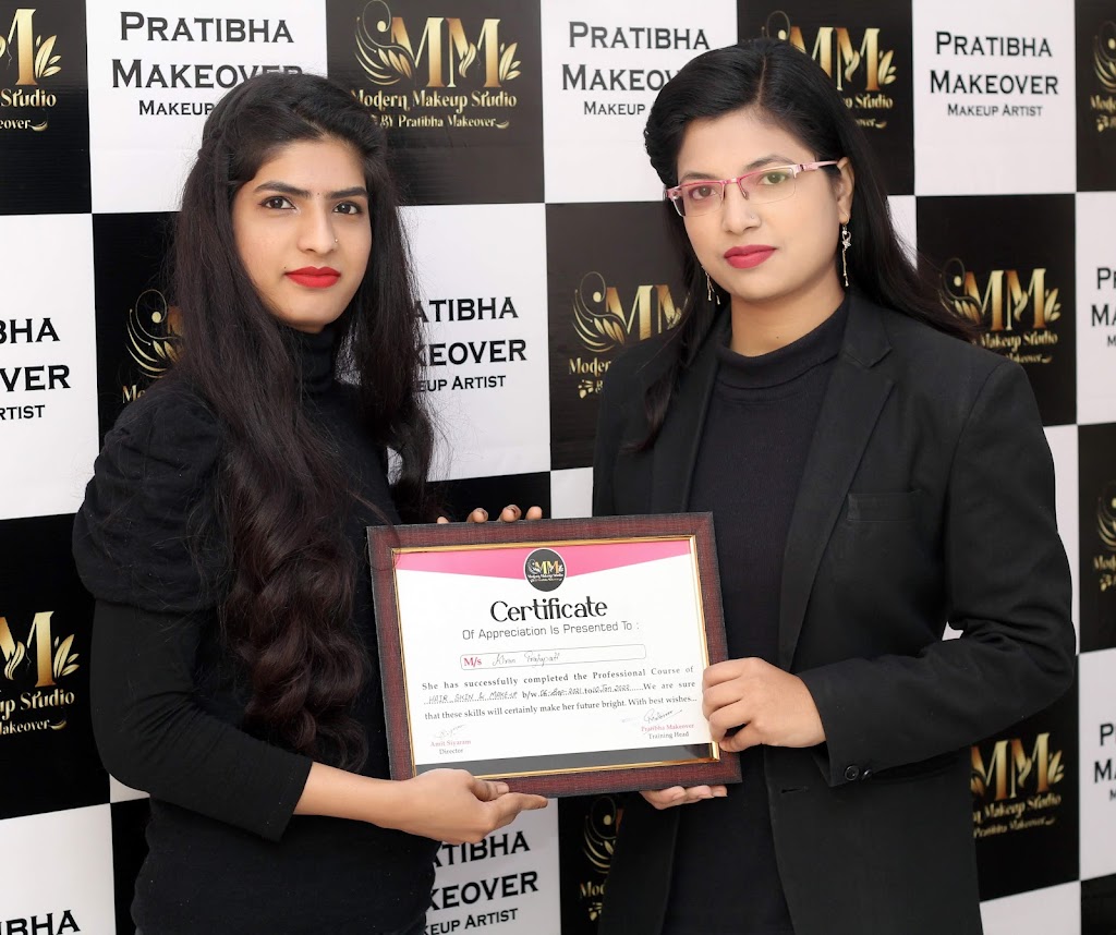 Modern Makeup Studio Academy Best Ladies Salon For Hydra Facial Nail Arts Bridal Makeup