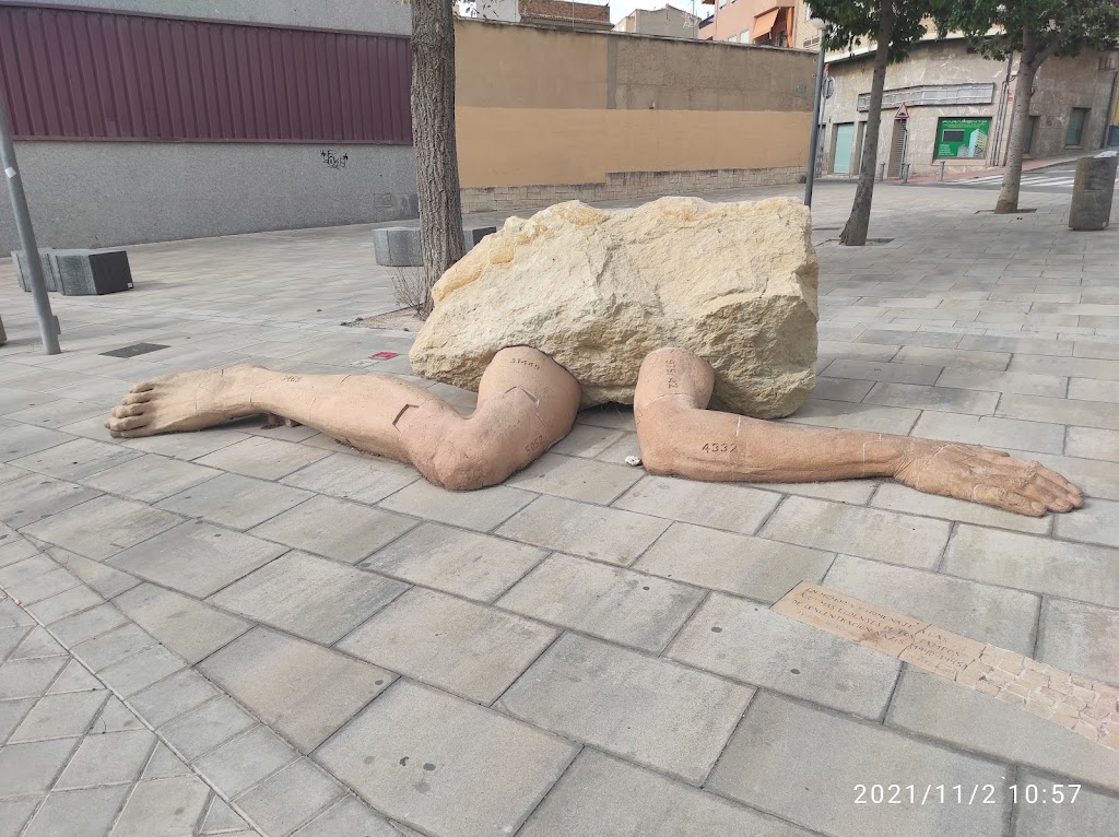 Monumento a las Victimas Eldenses