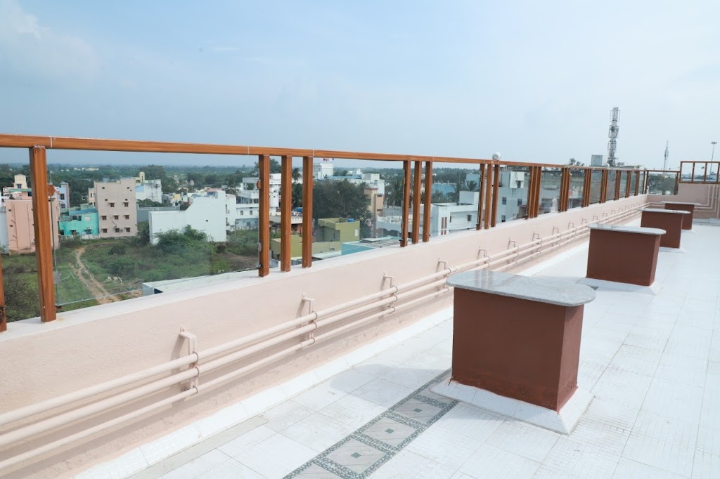 Nsk Tower Rooms Party Hall Hotel In Tiruttani