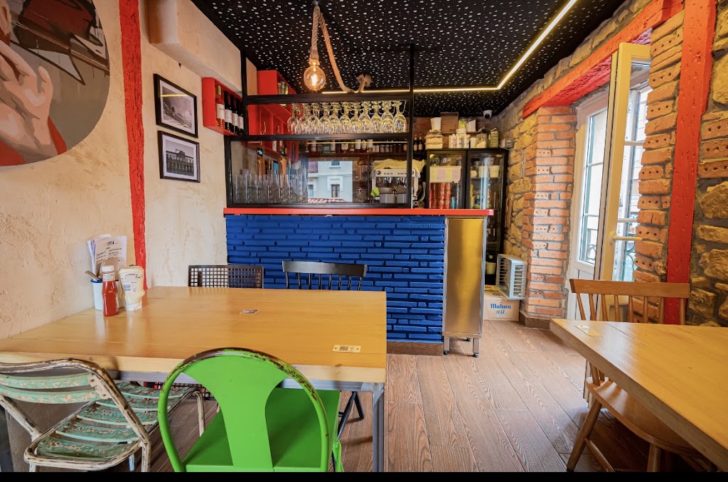 Tipula Burger Algorta — Ambiente