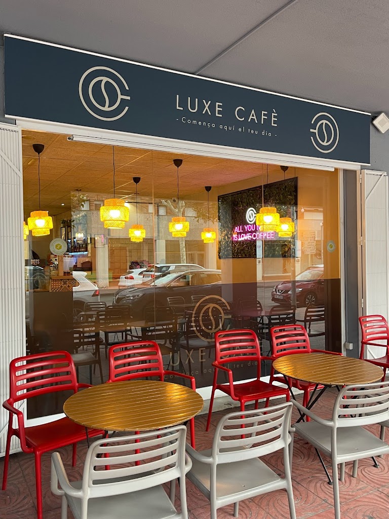 Luxe Cafe