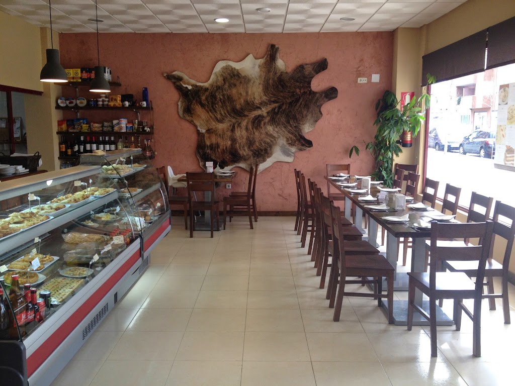 Restaurante Estilo Gaucho - Parrilla Argentina - — Ambiente