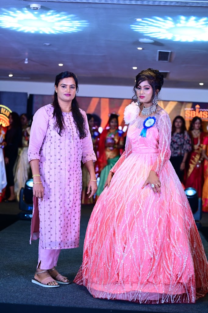 Gangashree Makeup Studio