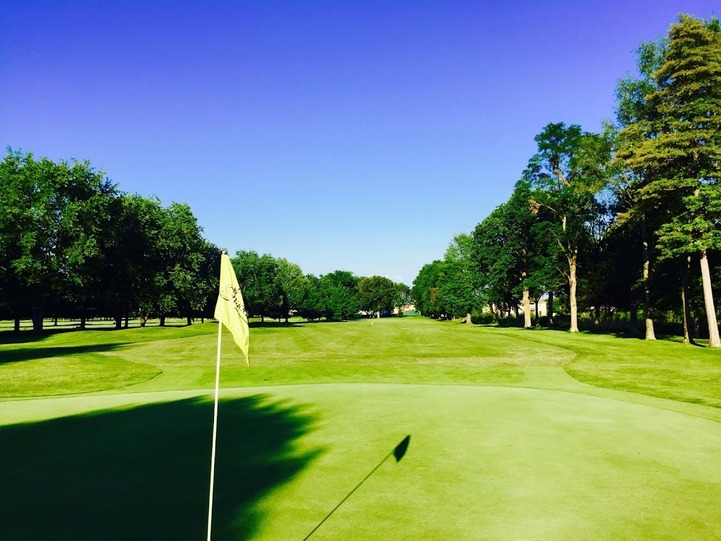  Shadowood Golf Course