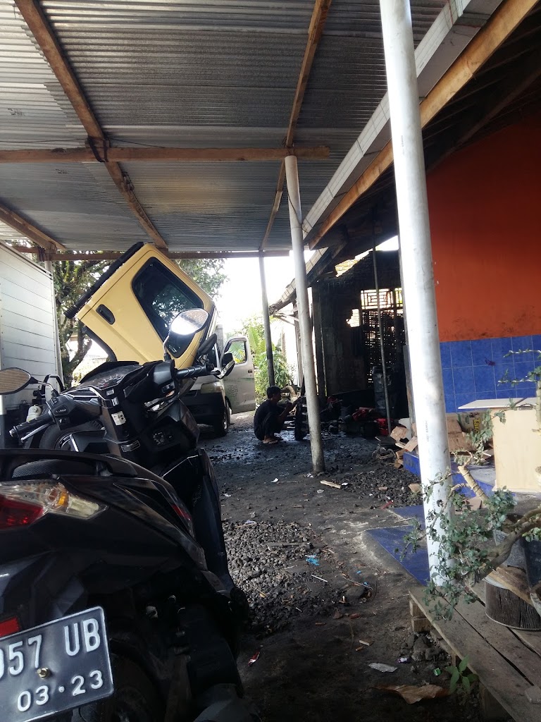 Bengkel Mobil Oton