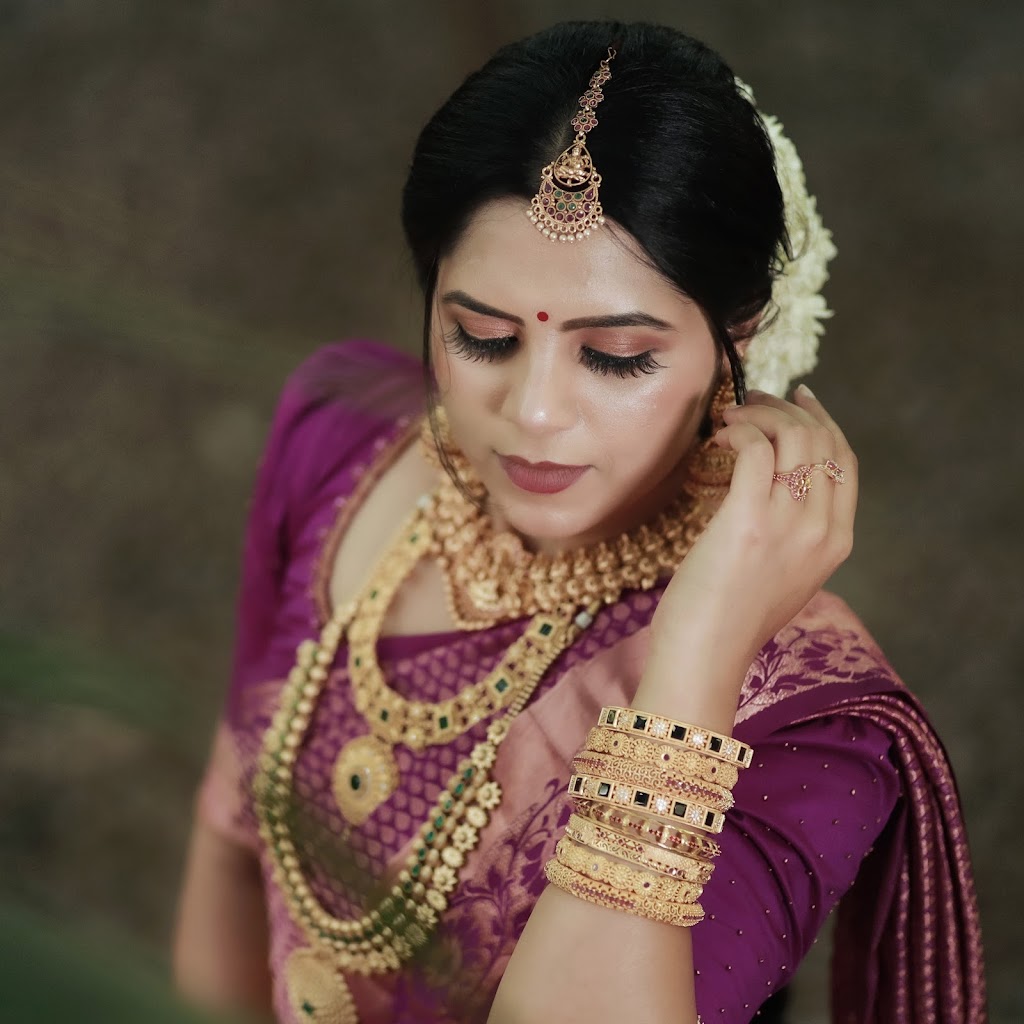 Eza Bridals Beauty Parlour Makeup Studio