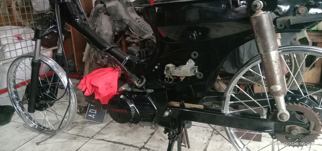 Bengkel Sentosa Motor