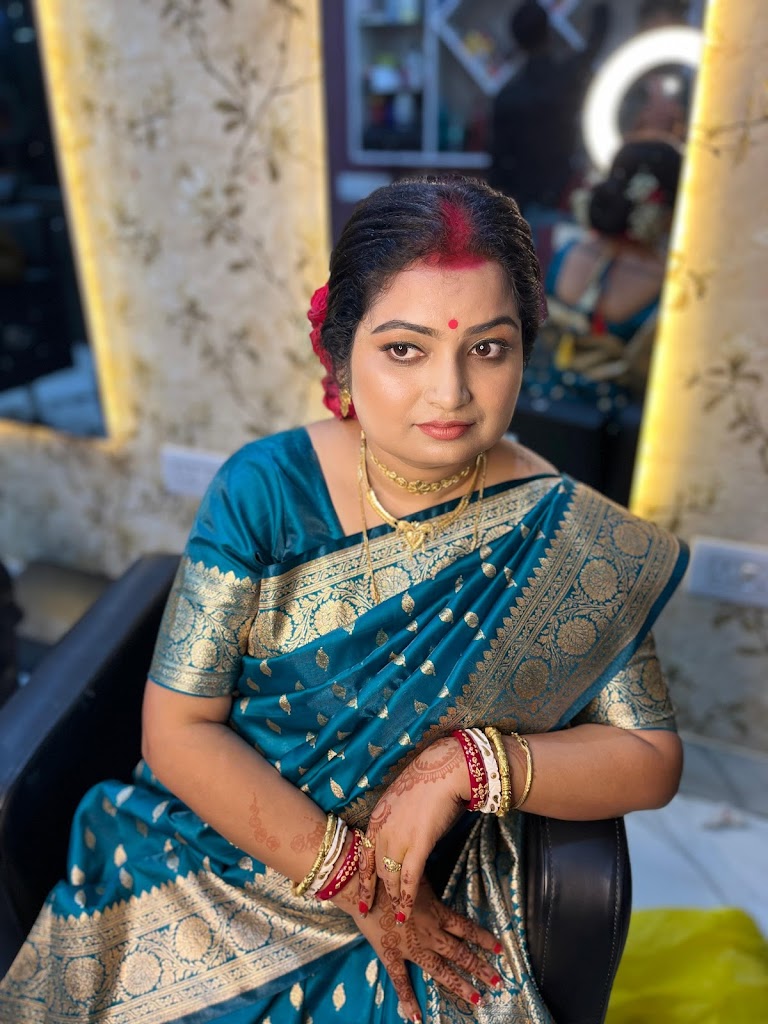 Purple Headz The Family Salon Barasat