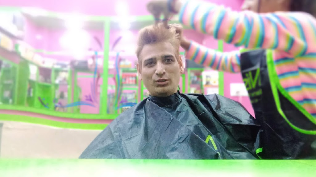 Royal Beauty Salon Men S Salon In Sardarshahar Unisex Salon In Sardarshahar