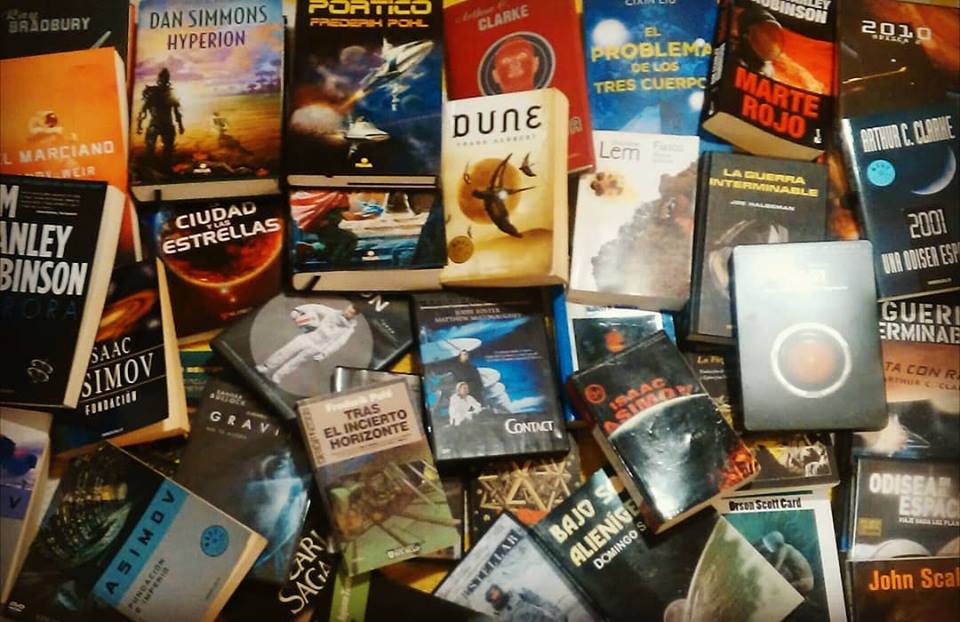 Centro de Estudios Hyperion — Del propietario