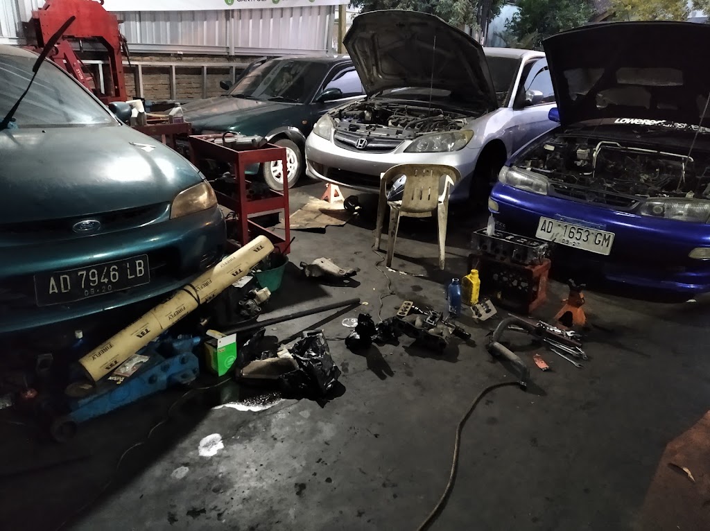 Bengkel mobil YMS