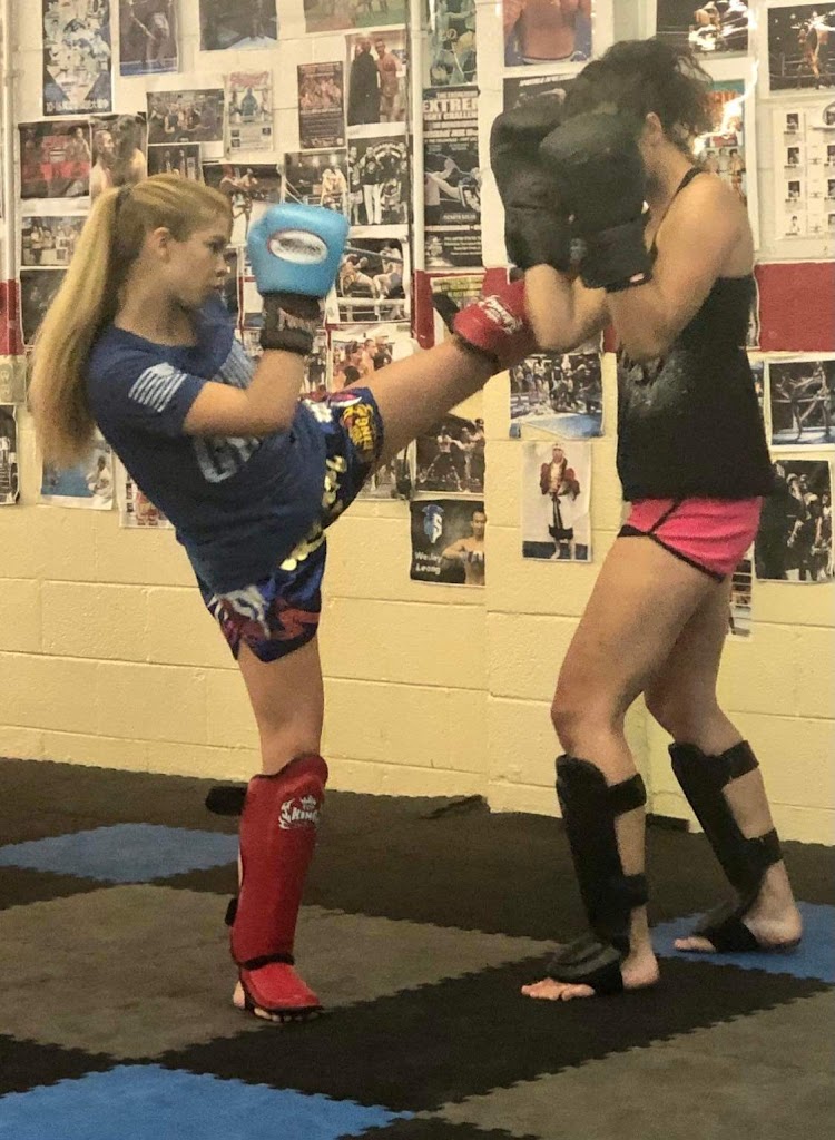  Kanpichit Super Rhino Muay Thai Gym