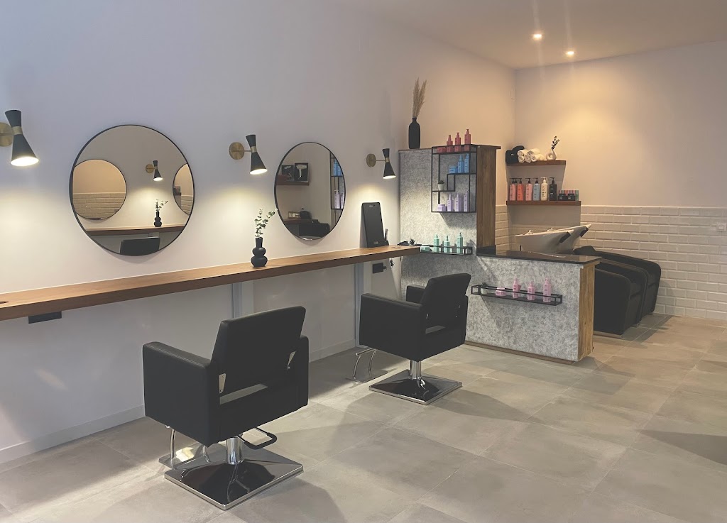 Janira Bastias Hair Studio