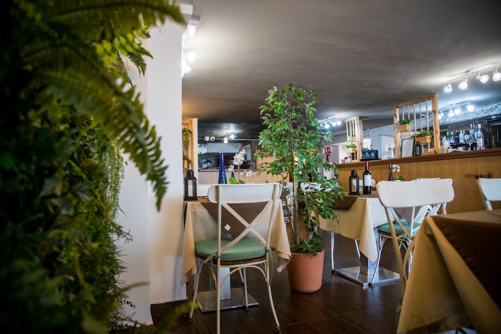 Restaurante Grill Taberna Chica — Ambiente