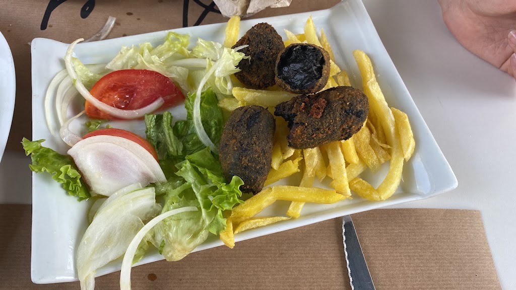 Meson A Marola — Comida y bebida