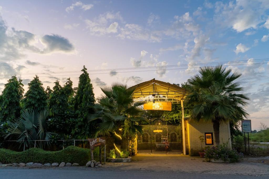 Corbett D Resort