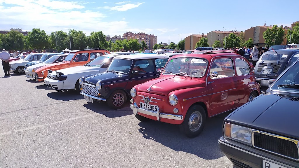 Antiguo Mercadal Marti l'Huma — Estacionamiento